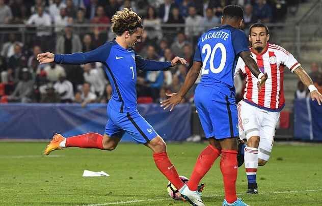 频繁使用挥舞魔杖的庆祝动作，土耳其前锋被华纳兄弟起诉（土耳其前锋因频繁挥魔杖式庆祝被华纳兄弟起诉）