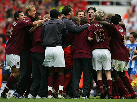 埃贝尔谈马丁内利进球：若诺伊尔留在门线上可能还有机会扑救