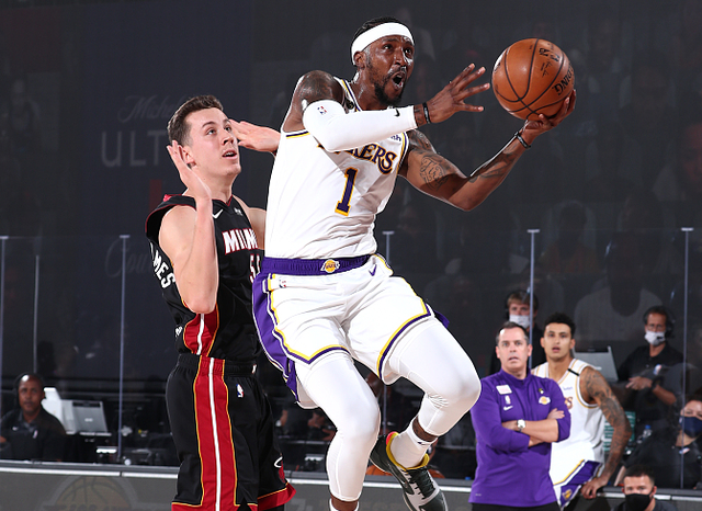 新星高光不断，未来无极限（新星持续发光，未来无限可能）